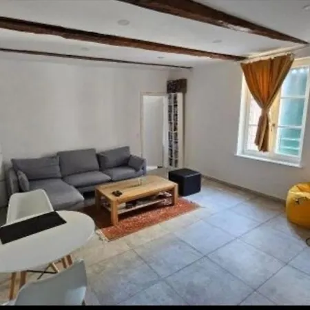Rent A Home, Saegergaesslein 4, An Zentraler Lage In Apartment Basel